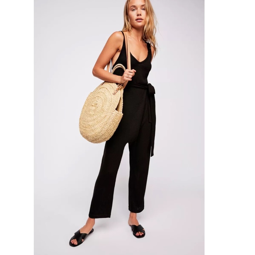 Free People Heartbreaker Waist Tie Jumpsuit Size XS - Black